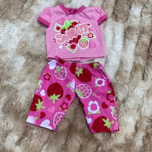 AMERICAN GIRL PJ STRAWBERRY SET